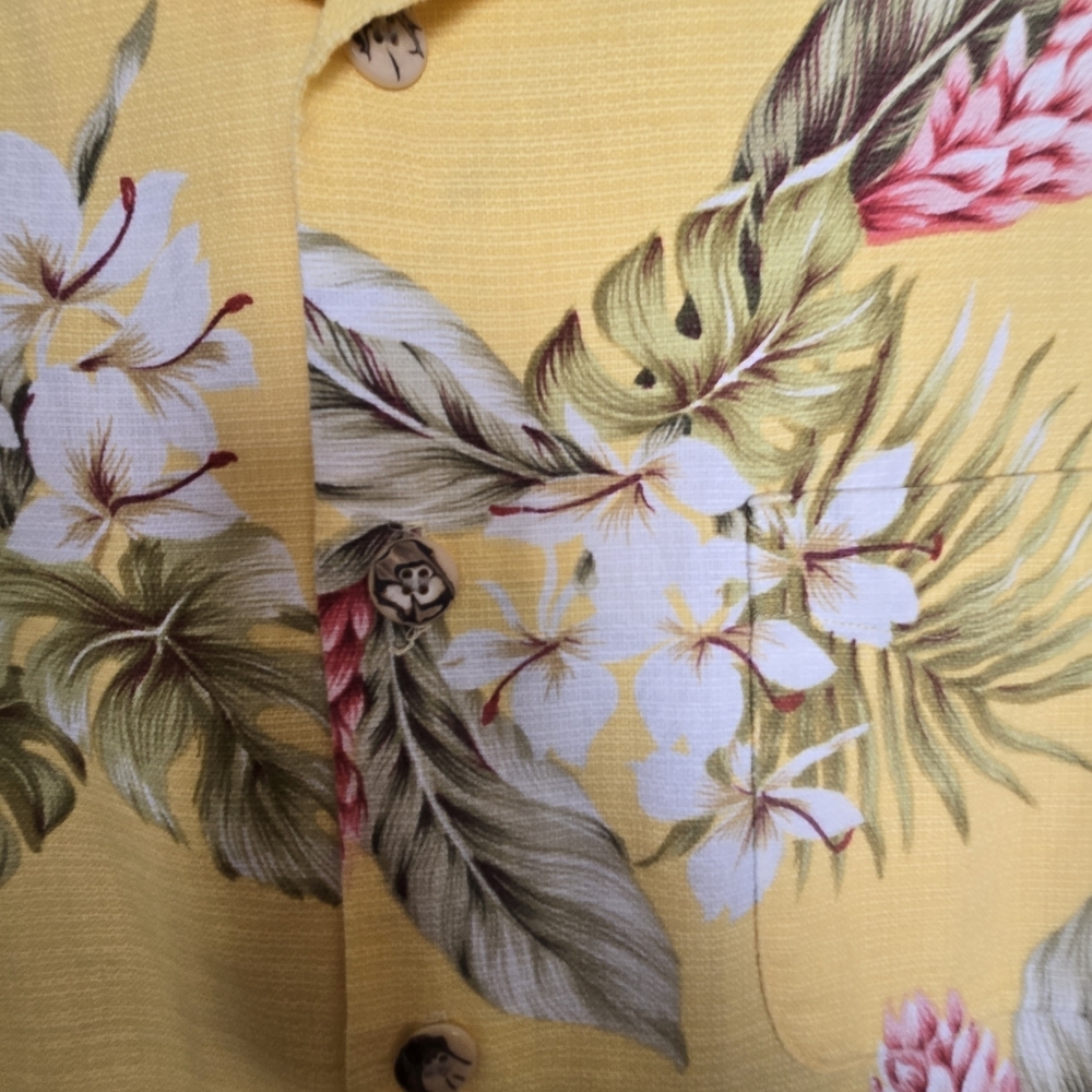 Paradise On A Hangar Yellow Tropical Floral Hawaiian Shirt - Picture 5 of 5